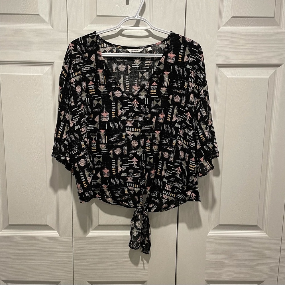 Geometric Design Front Tie Blouse